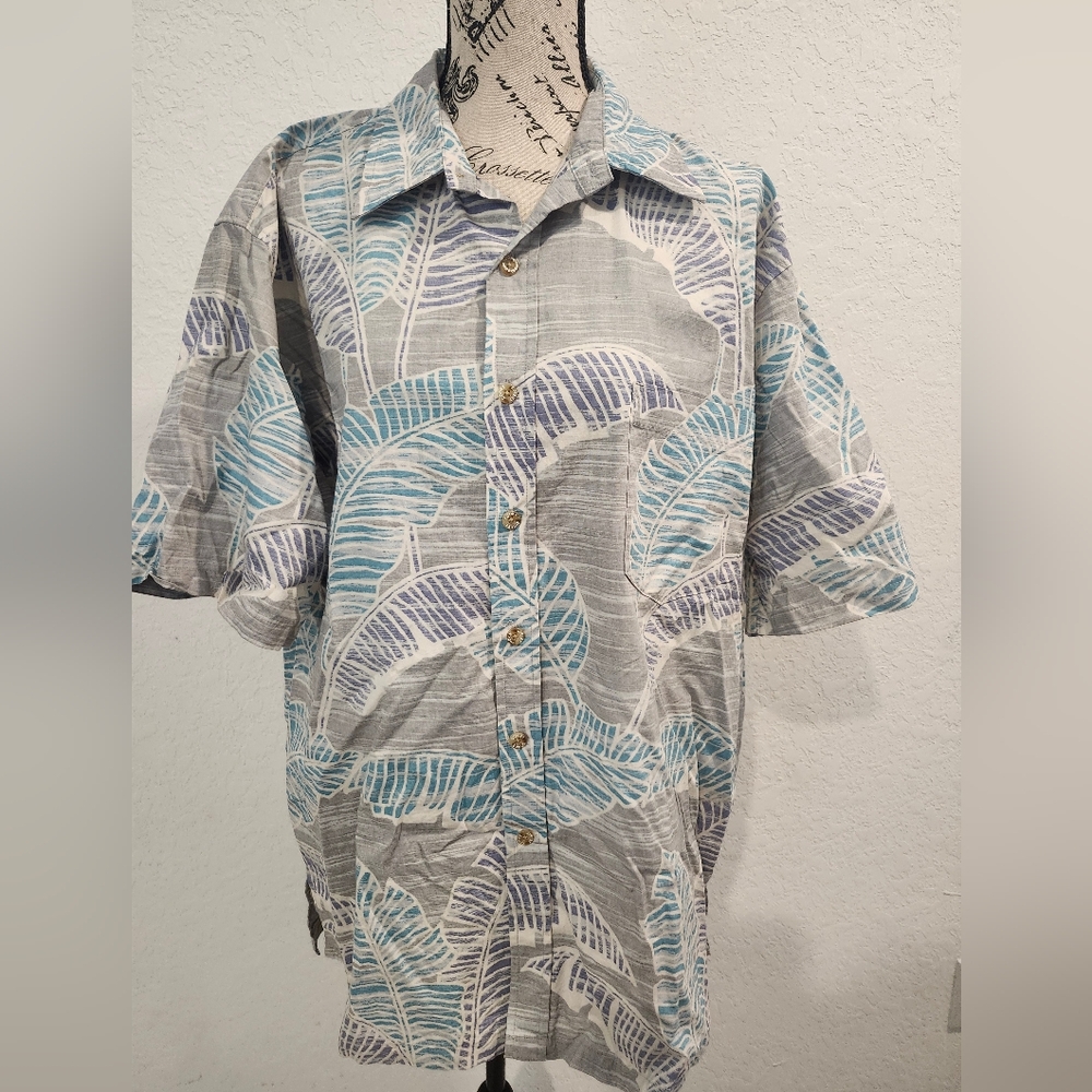 Cookestreet Honolulu Hawaii Tropical Button Down